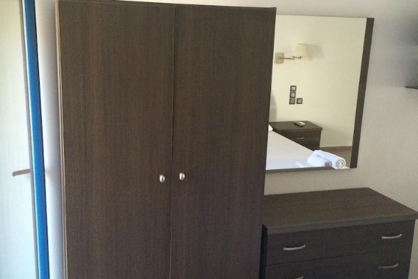 Hotel Christina Studios & Apartments